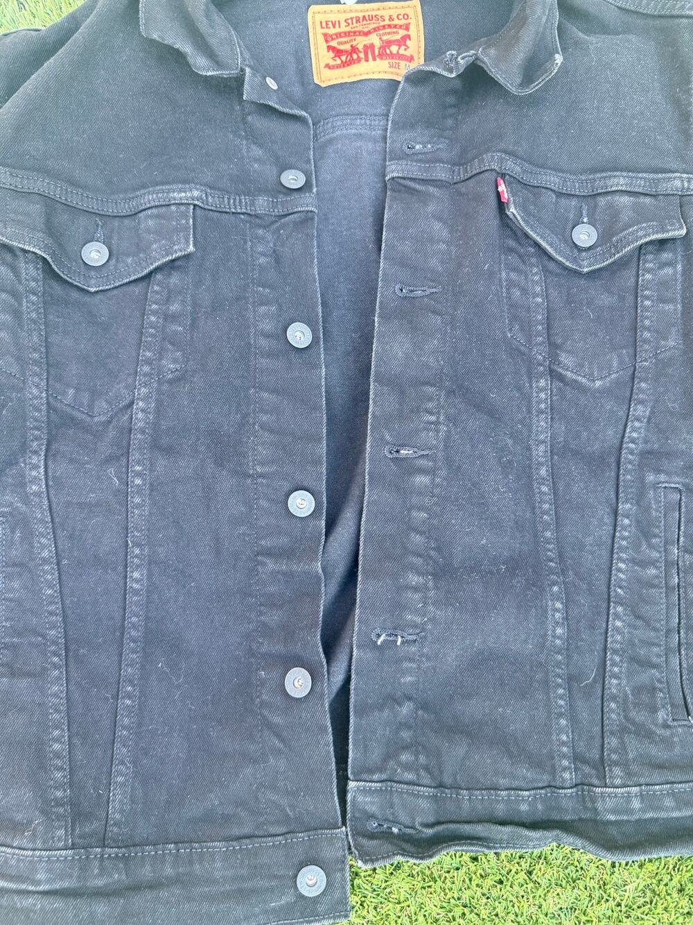 NEW Levi's WaterLess Classic Trucker Jacket Mens M Black Denim Jean Jacket